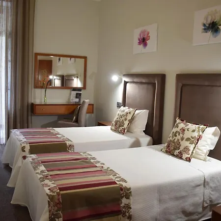 Hotel Lusitana