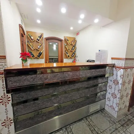 鲁斯塔纳酒店 波尔图